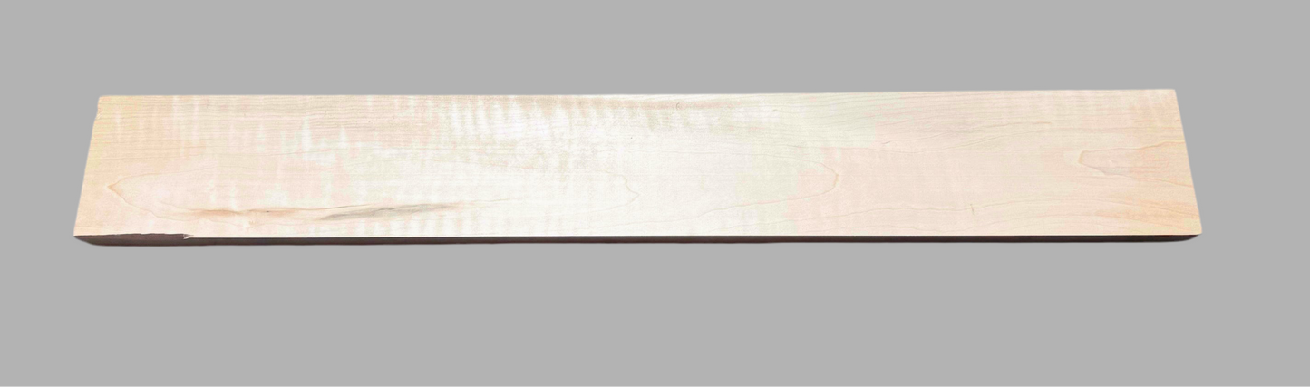 Manche en érable à rouge ou argenté légèrement ondé quatédrale (elg-81)