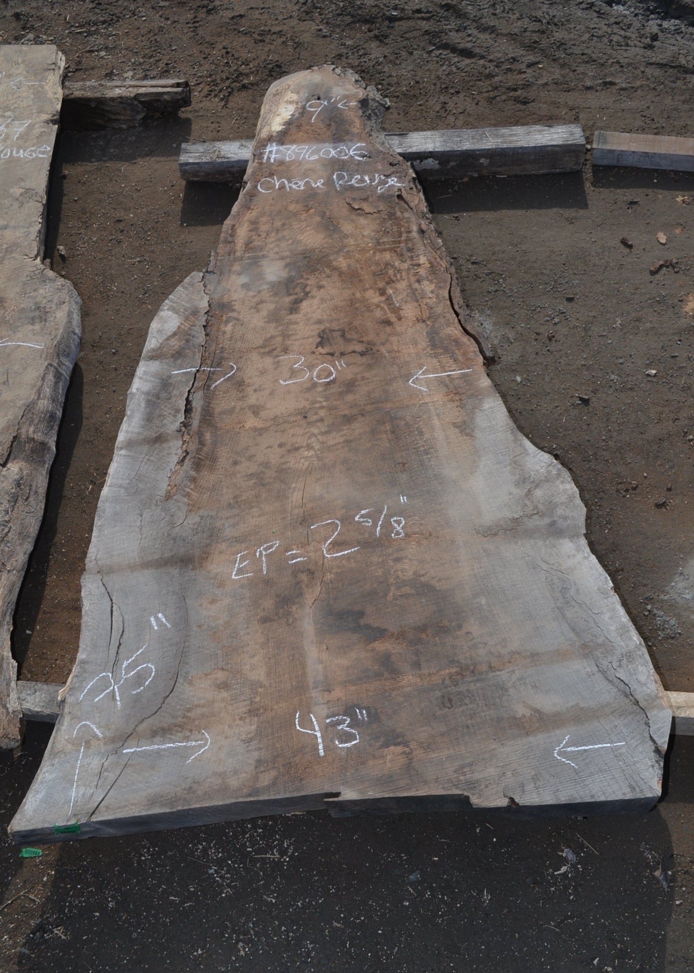 Slab en Chêne rouge (#896006). Bois séché au four.