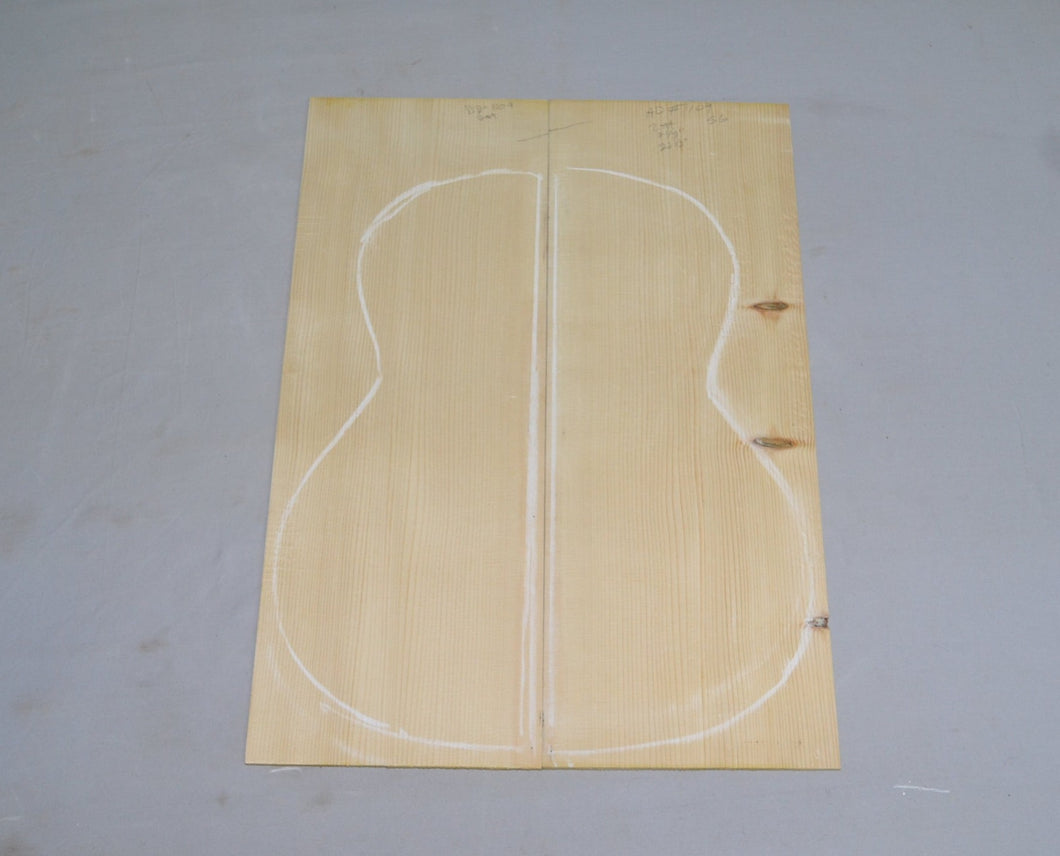 Adirondack sound board for small guitar (#ad-1109)