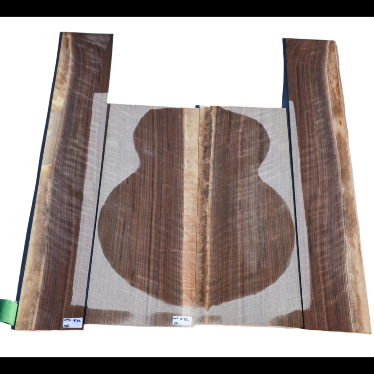 Dos et éclisses en noyer noir ondé sablé pour guitare dreadnought (#nn-32)