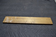 Load image into Gallery viewer, Torrefied Maple neck (elg-49)
