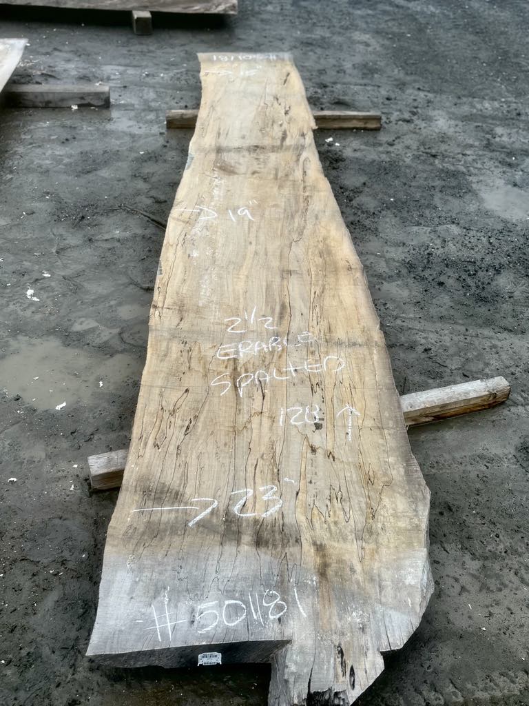 KD red maple lumber