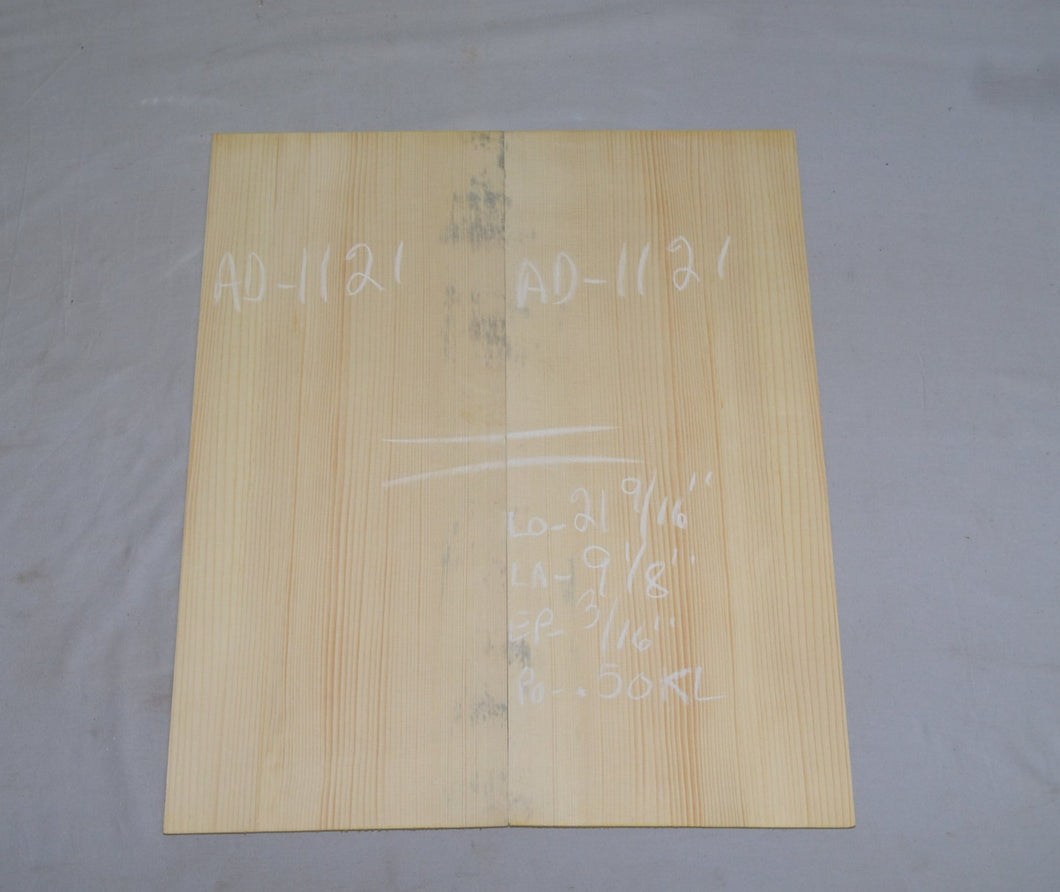 Adirondack sound board for dreadnought guitar (#ad-1121