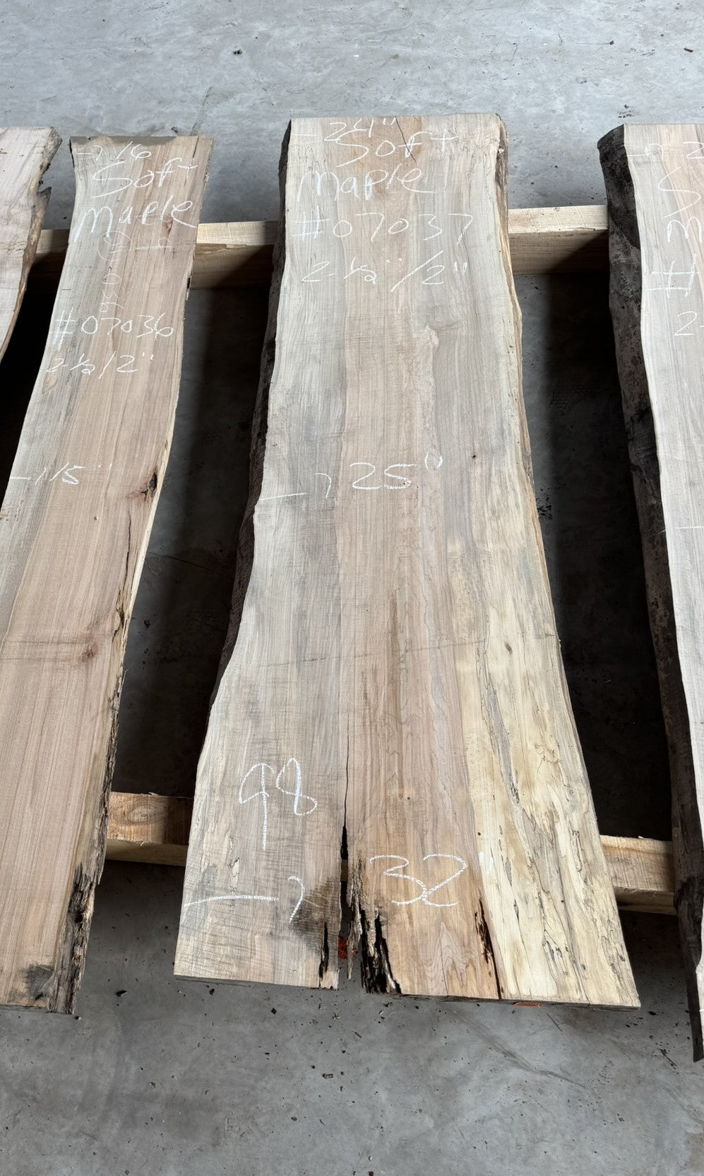 Kiln Dried already planed Maple Slab (#07037). – can-am logs & lumber