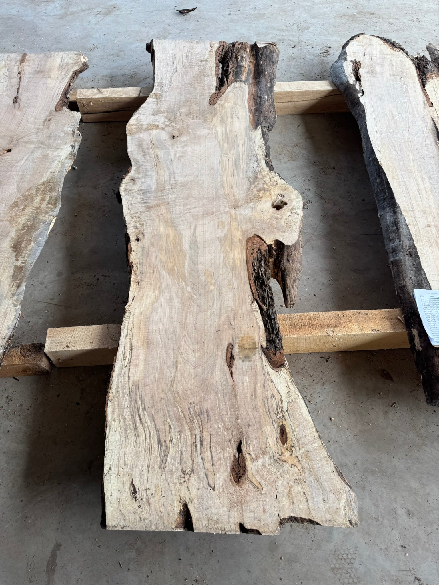 Planed Kiln Dried Spolted Maple Slab(#501243). – can-am logs & lumber