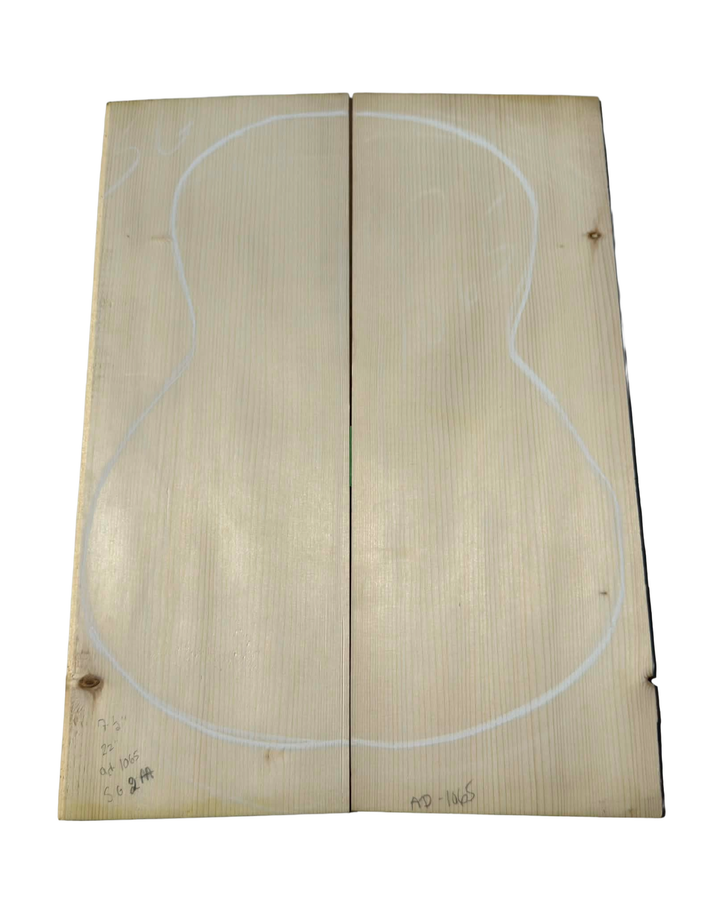 Adirondack sound board for small guitar (#adi-1065)