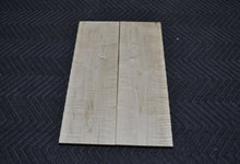 Load image into Gallery viewer, Two piece curly Maple drop Top (elg-28)
