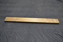 Load image into Gallery viewer, Torrefied Maple neck (elg-55)
